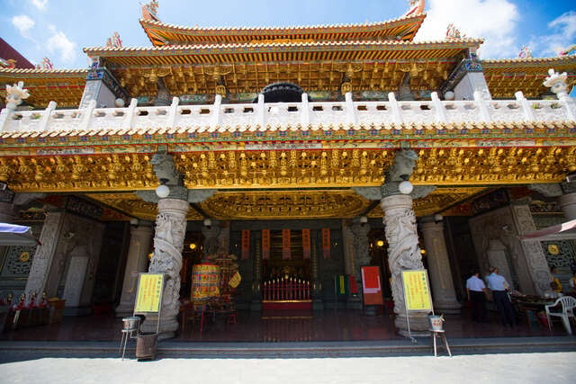 鳳山龍山寺